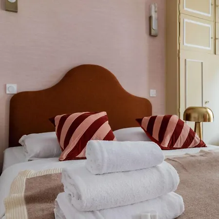 Grand Refait A Neuf 16 - 4p Appartement